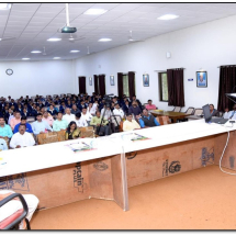 Dr.-B.-P.-Shinde-delivered-a-lecture-on-research-innovation-and-extension-in-Revised-Accreditation-Framework